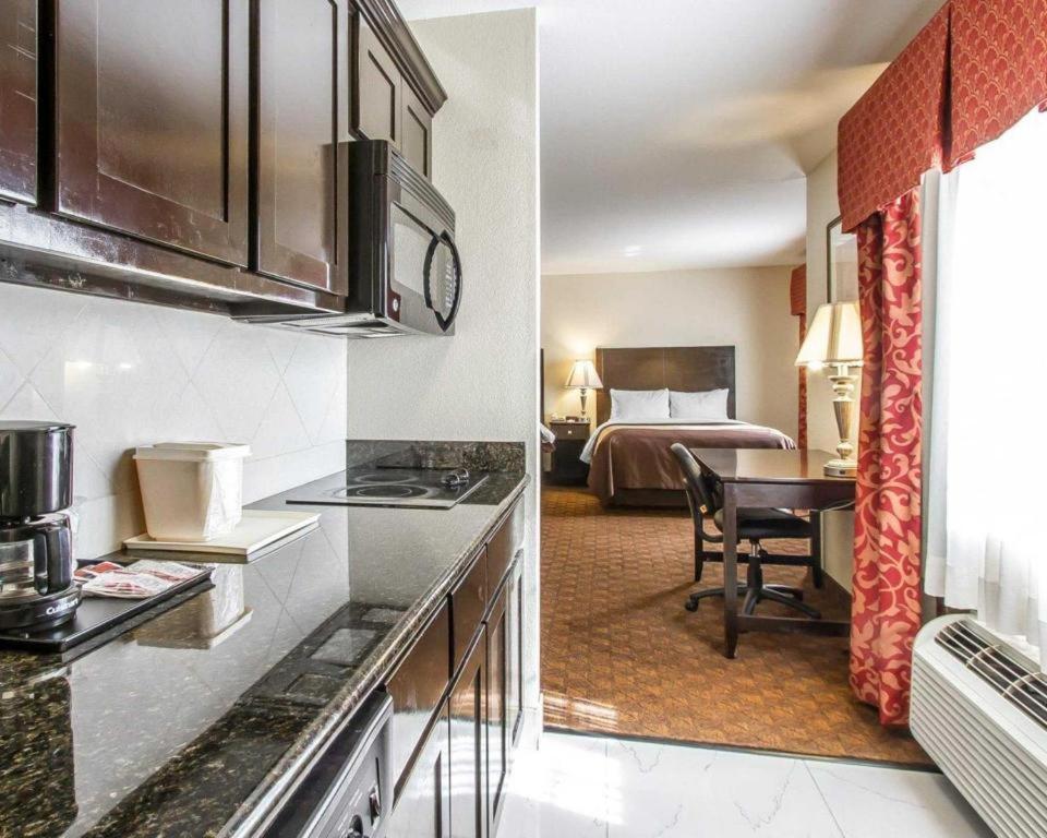 Comfort Inn & Suites Atoka מראה חיצוני תמונה