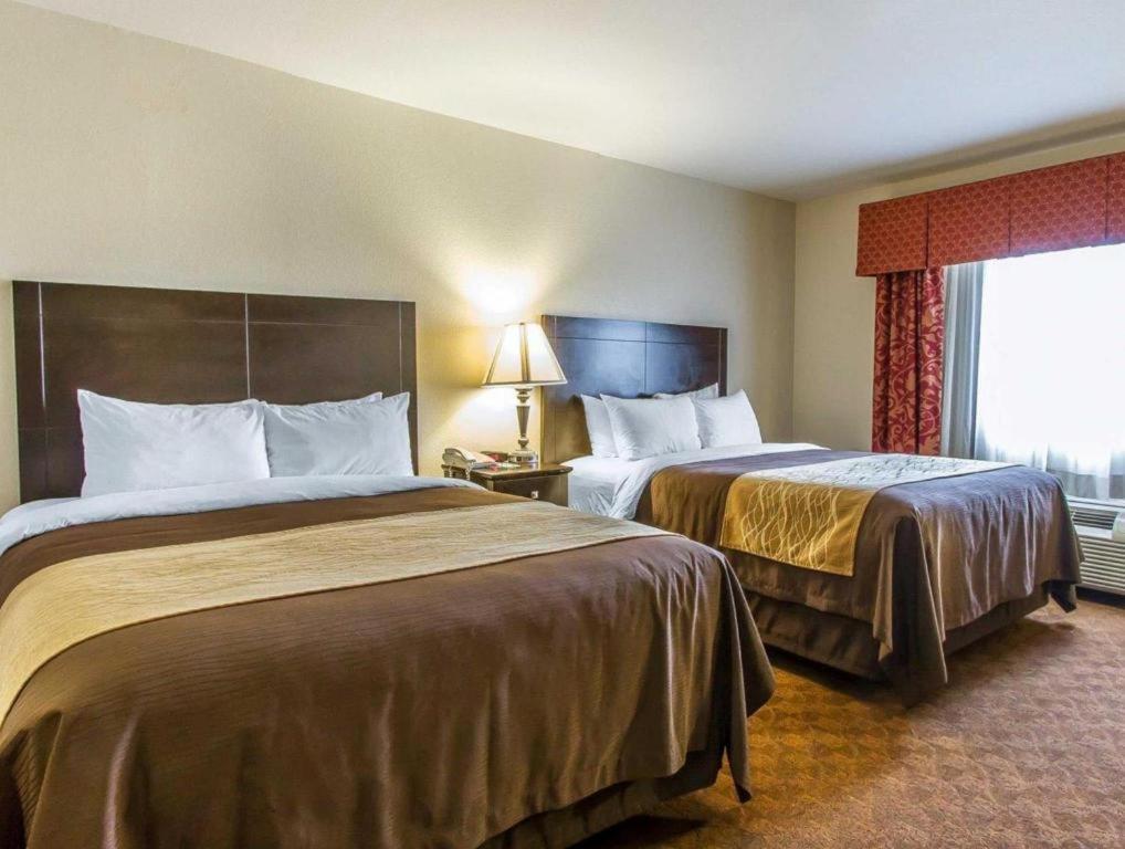 Comfort Inn & Suites Atoka מראה חיצוני תמונה