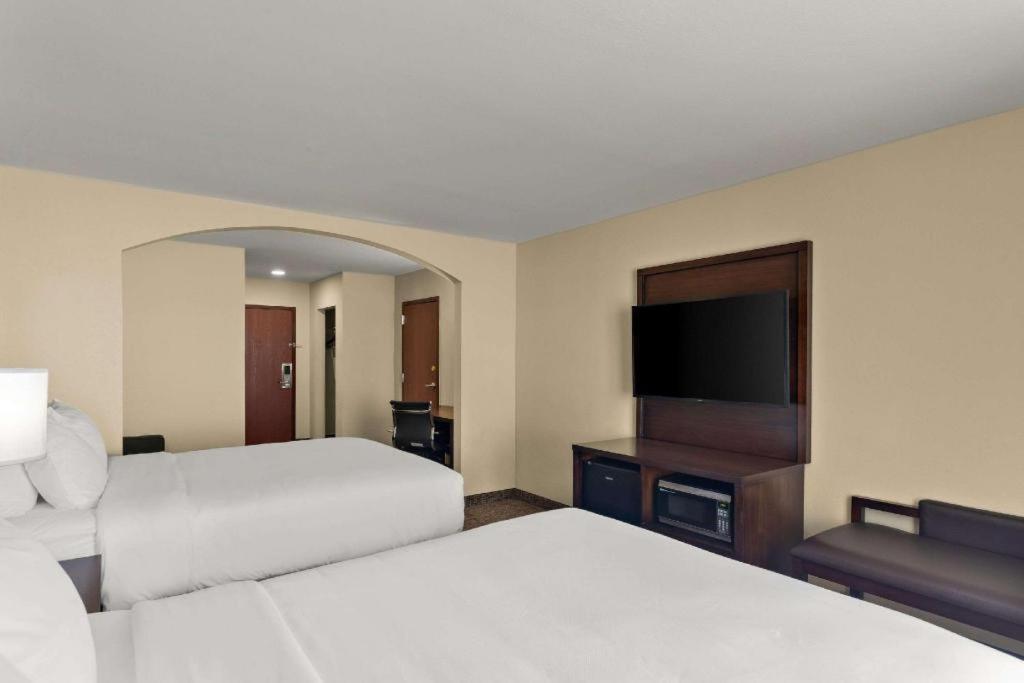 Comfort Inn & Suites Atoka מראה חיצוני תמונה