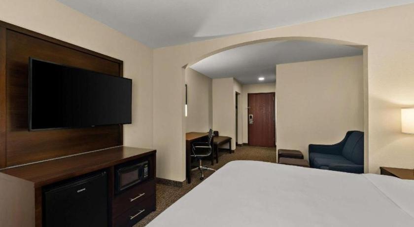 Comfort Inn & Suites Atoka מראה חיצוני תמונה