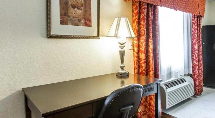 Comfort Inn & Suites Atoka מראה חיצוני תמונה
